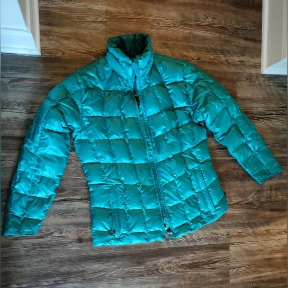 Obermeyer Down Jacket - beautiful condition. - Picture 2 of 7